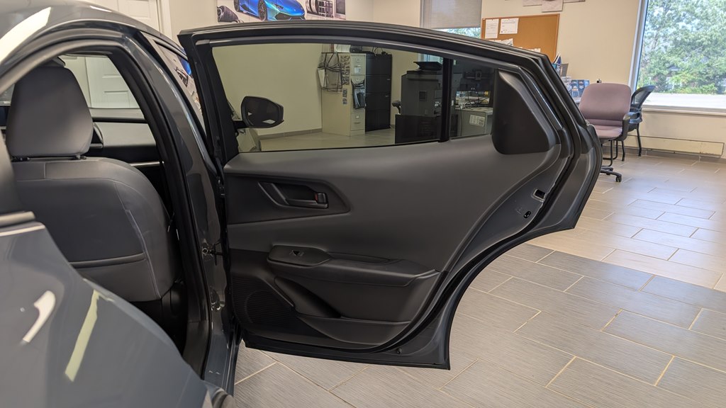 Photo 26 of this TOYOTA PRIUS