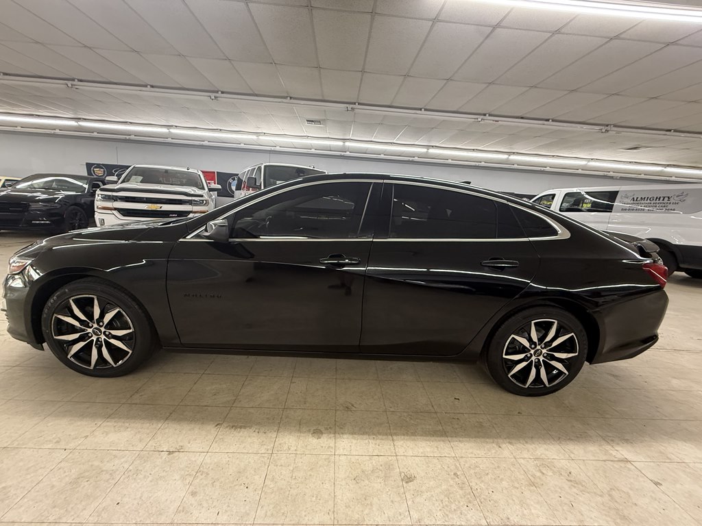Photo 8 of this CHEVROLET MALIBU