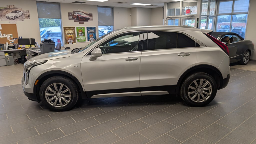 Photo 7 of this CADILLAC XT4