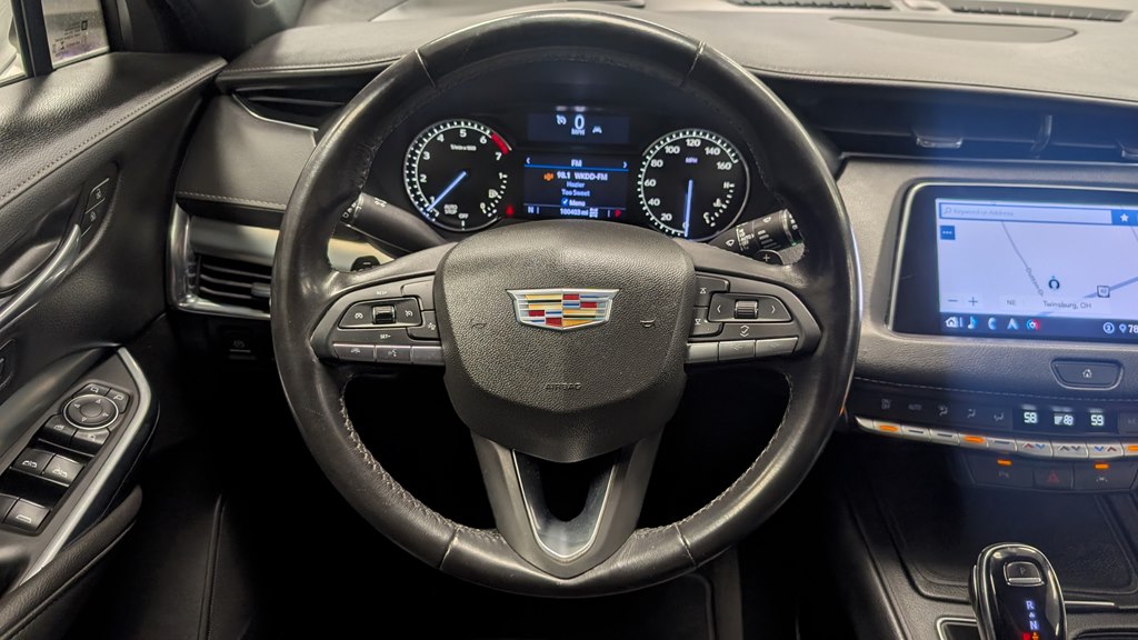 Photo 11 of this CADILLAC XT4