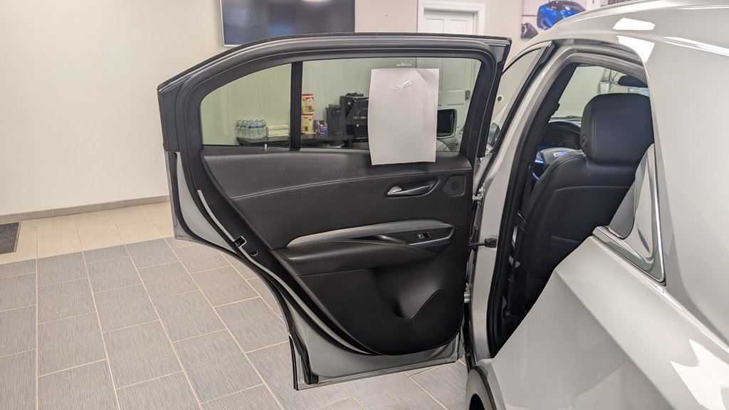 Photo 27 of this CADILLAC XT4