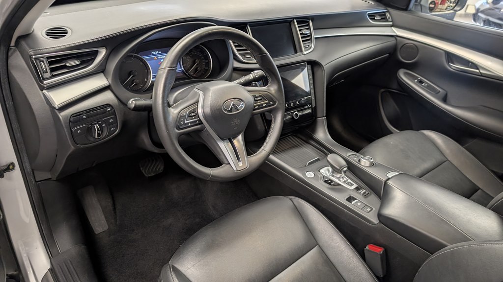 Photo 17 of this INFINITI QX50