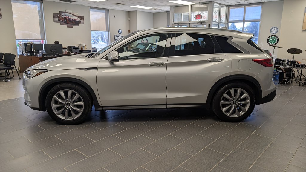 Photo 7 of this INFINITI QX50