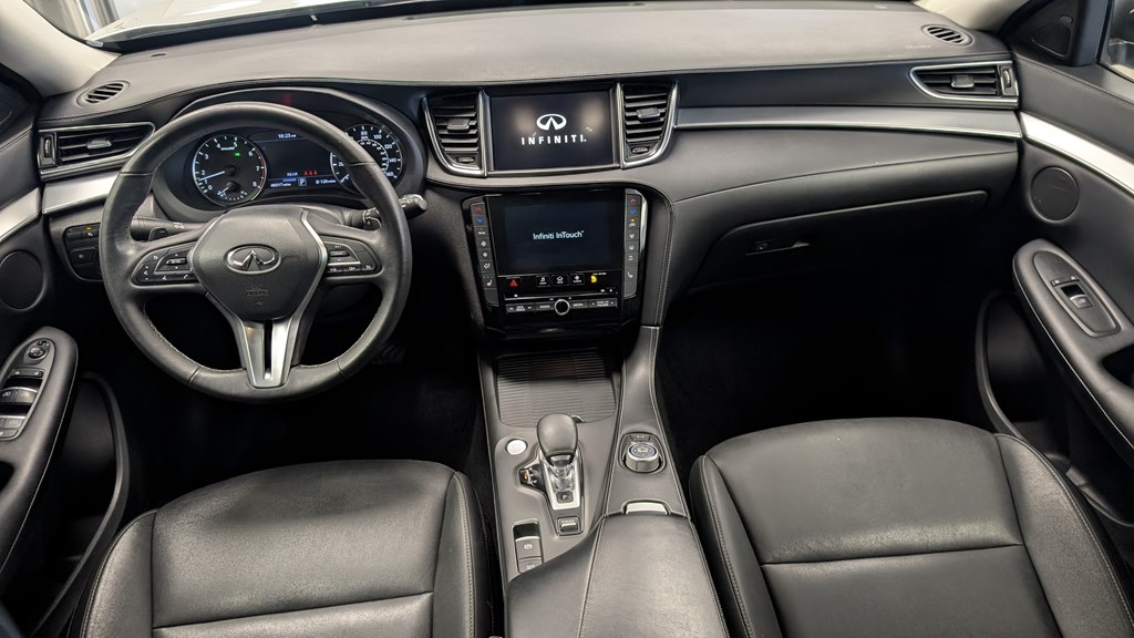 Photo 9 of this INFINITI QX50