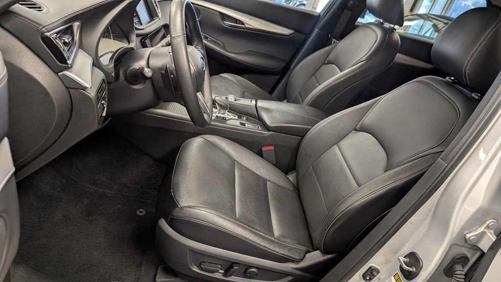 Photo 19 of this INFINITI QX50