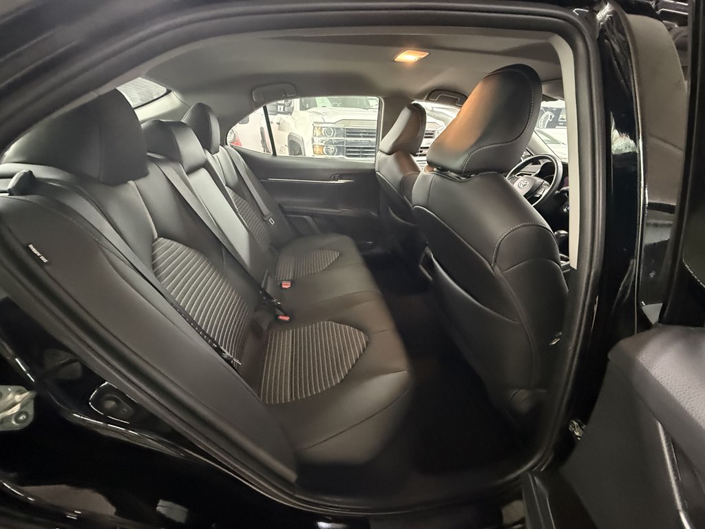 Photo 17 of this TOYOTA CAMRY