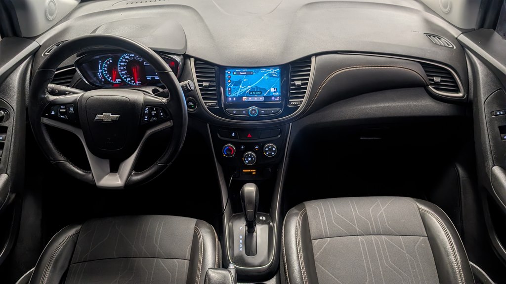 Photo 9 of this CHEVROLET TRAX