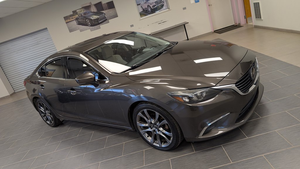 Photo 2 of this MAZDA MAZDA6