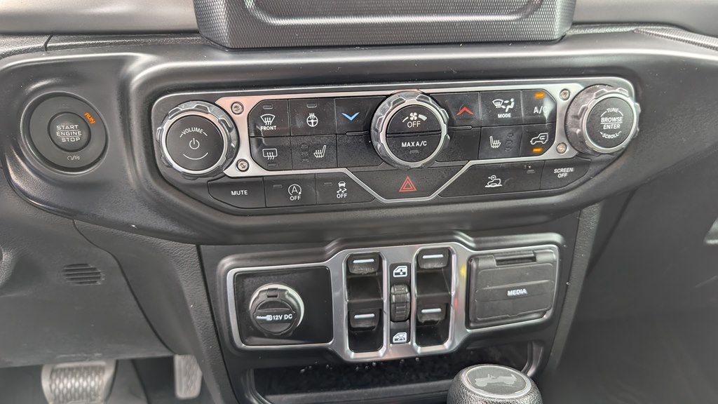 Photo 15 of this JEEP WRANGLER UNLIMI
