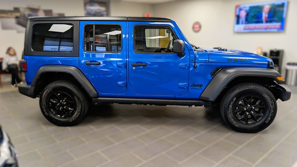 Photo 8 of this JEEP WRANGLER UNLIMI