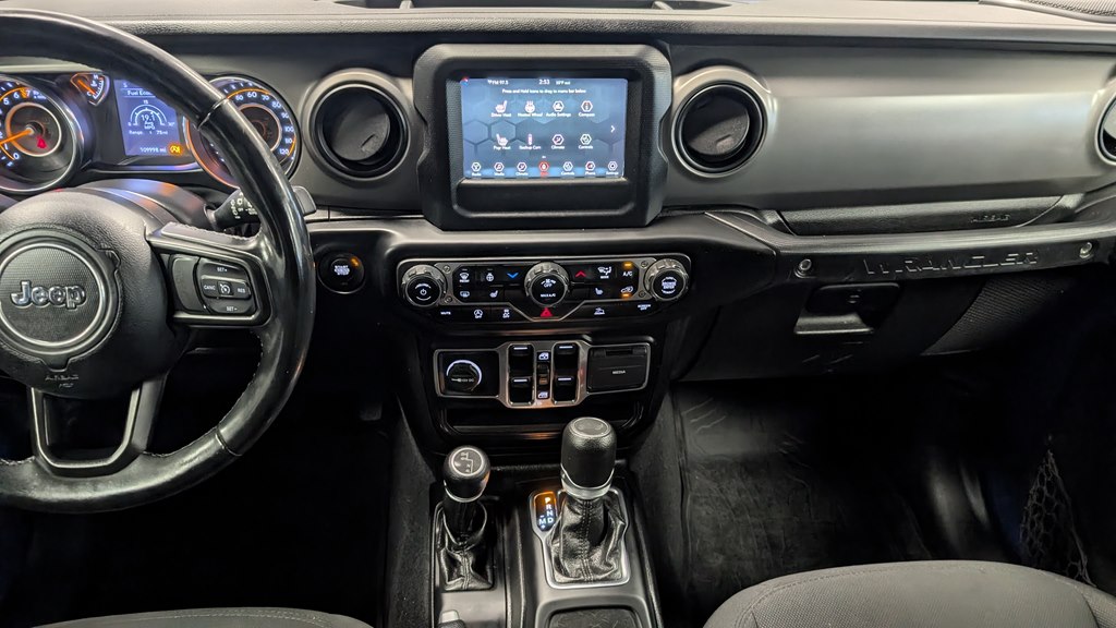 Photo 13 of this JEEP WRANGLER UNLIMI