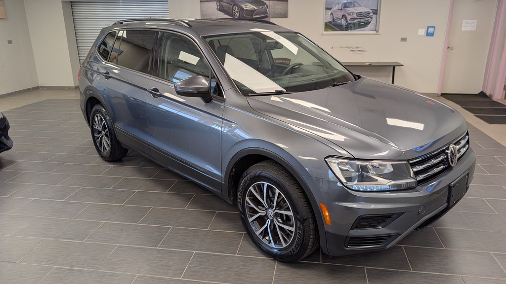 Photo 2 of this VOLKSWAGEN TIGUAN