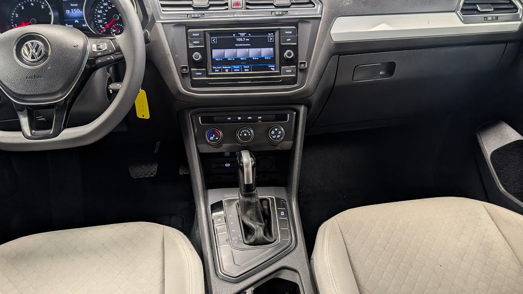Photo 11 of this VOLKSWAGEN TIGUAN