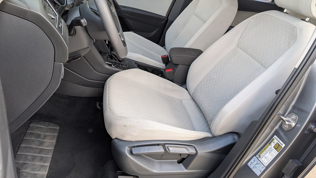 Photo 17 of this VOLKSWAGEN TIGUAN