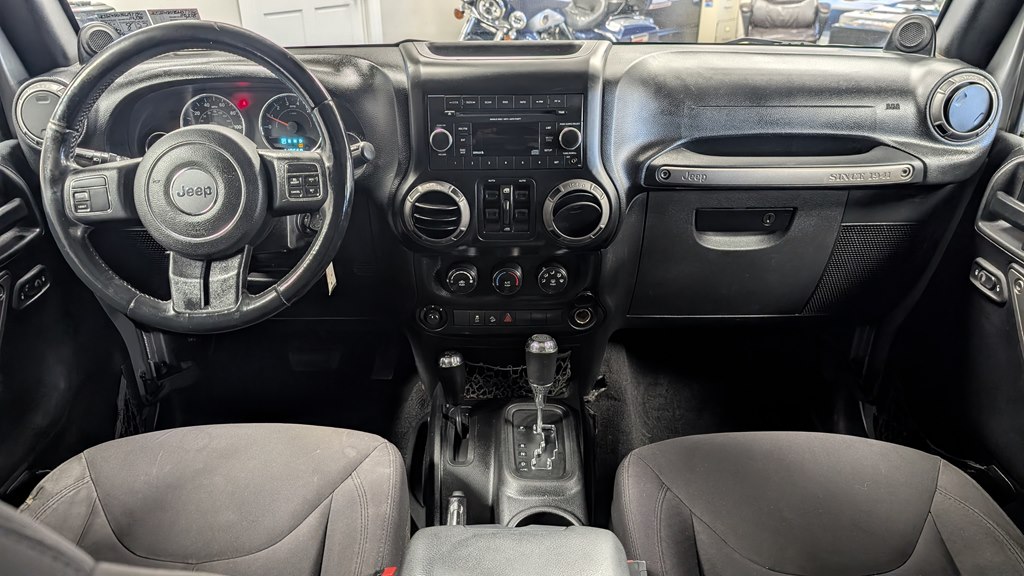 Photo 9 of this JEEP WRANGLER UNLIMI