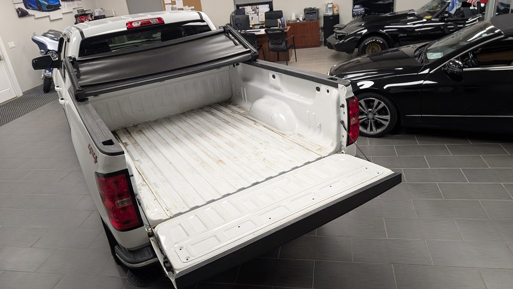 Photo 27 of this CHEVROLET SILVERADO 1500