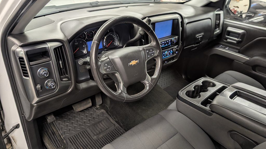 Photo 15 of this CHEVROLET SILVERADO 1500