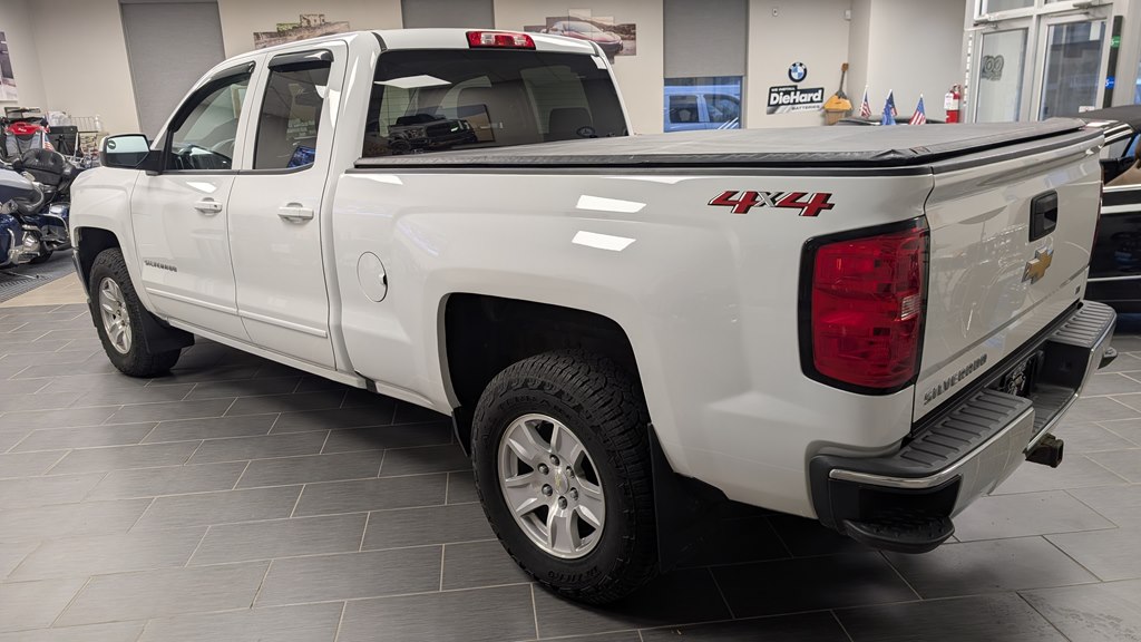 Photo 3 of this CHEVROLET SILVERADO 1500