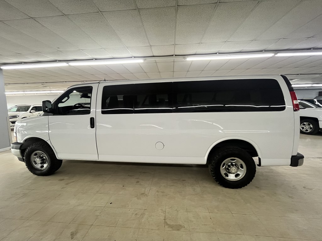 Photo 7 of this CHEVROLET EXPRESS
