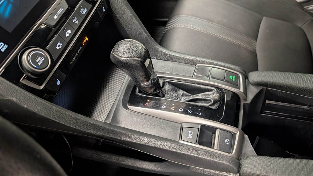 Photo 14 of this HONDA CIVIC
