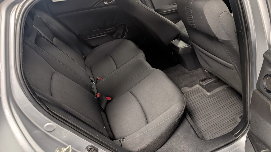 Photo 21 of this HONDA CIVIC