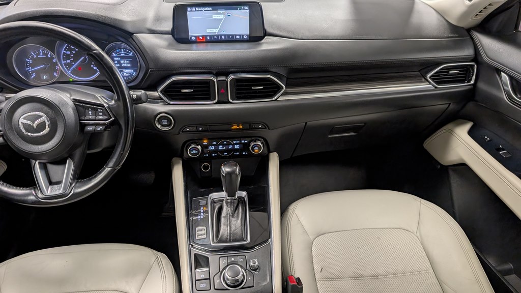 Photo 12 of this MAZDA CX-5