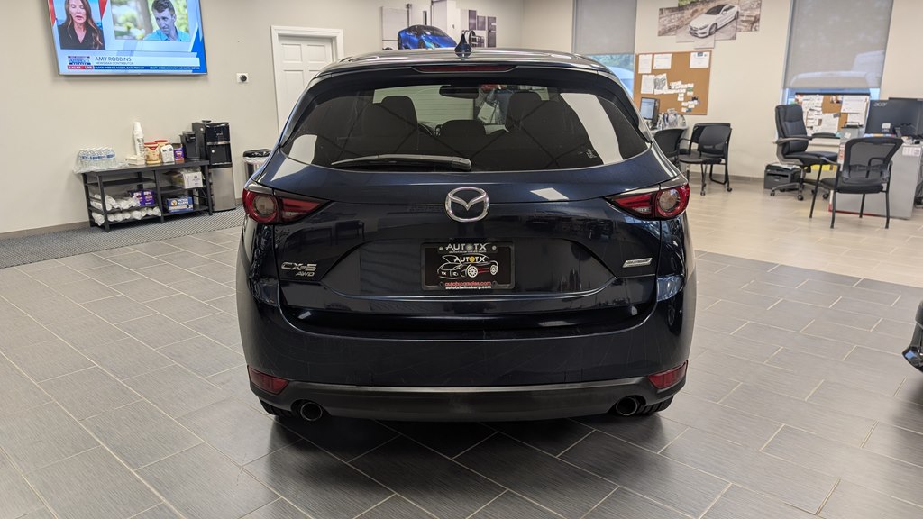 Photo 5 of this MAZDA CX-5