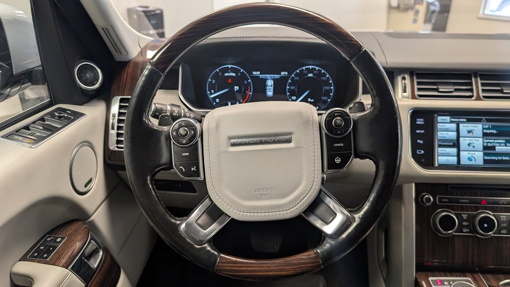 Photo 11 of this LAND ROVER RANGE ROVER