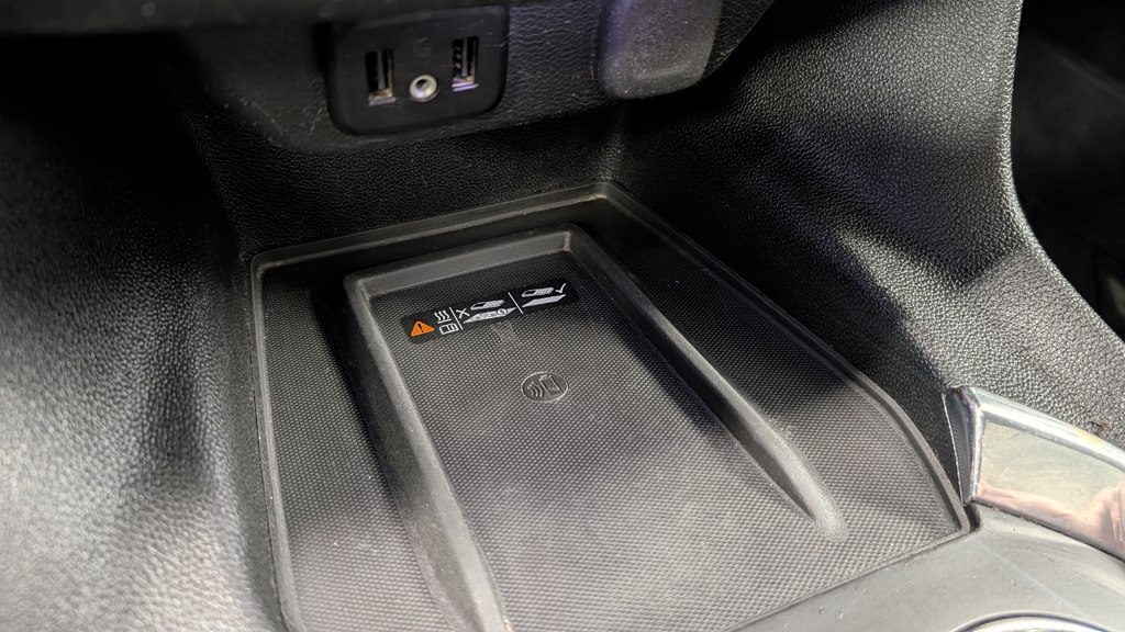 Photo 15 of this CHEVROLET TRAVERSE
