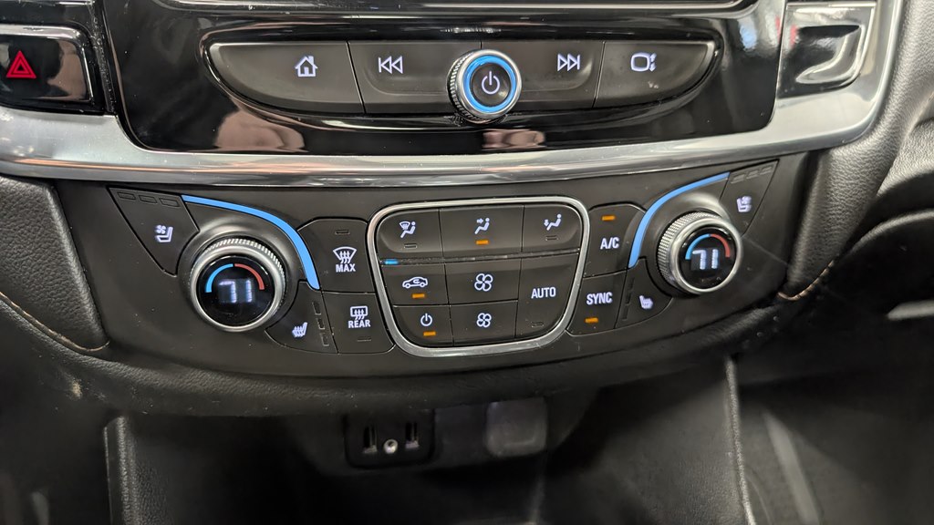 Photo 14 of this CHEVROLET TRAVERSE