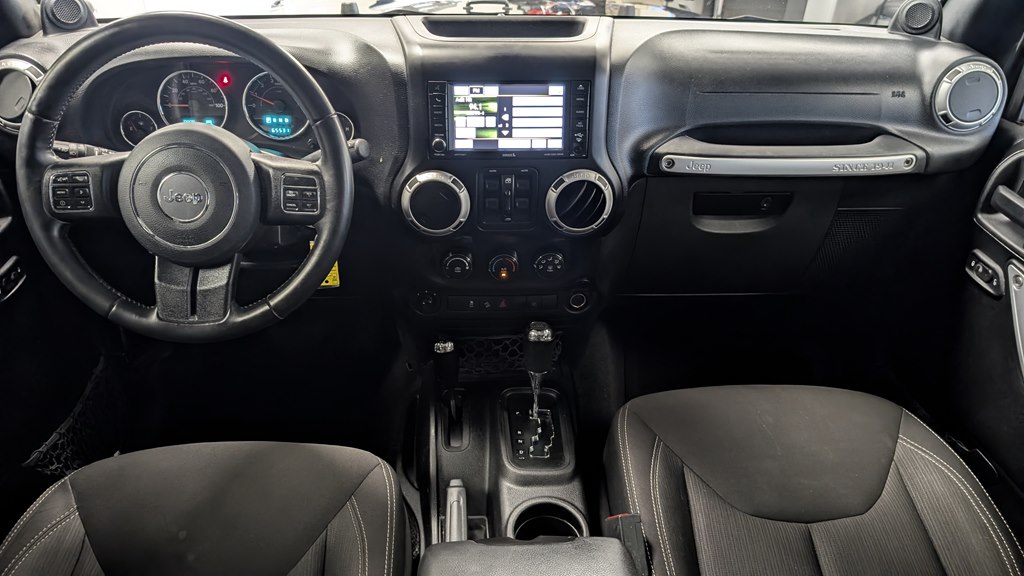 Photo 9 of this JEEP WRANGLER UNLIMI