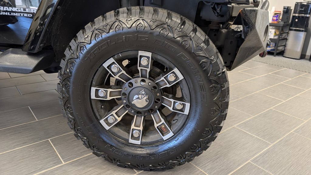 Photo 24 of this JEEP WRANGLER UNLIMI