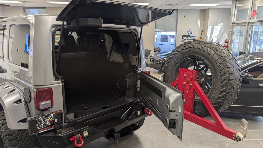 Photo 29 of this JEEP WRANGLER UNLIMI