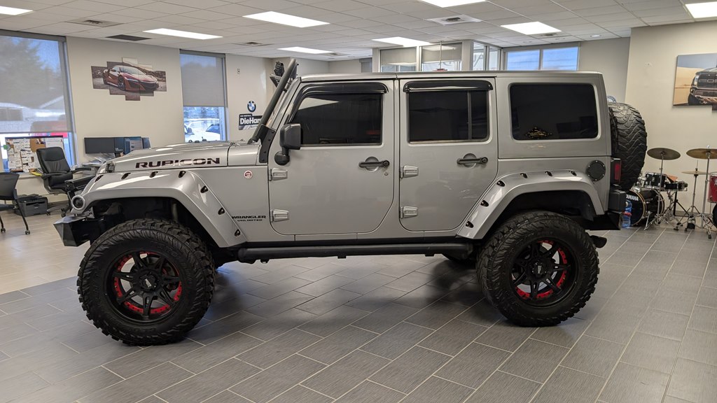 Photo 8 of this JEEP WRANGLER UNLIMI