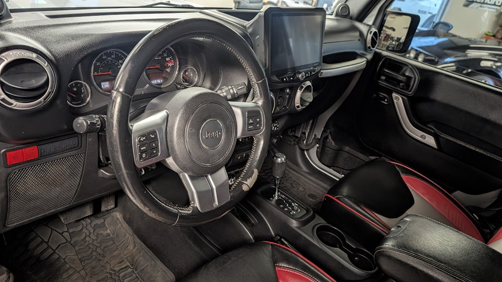 Photo 17 of this JEEP WRANGLER UNLIMI