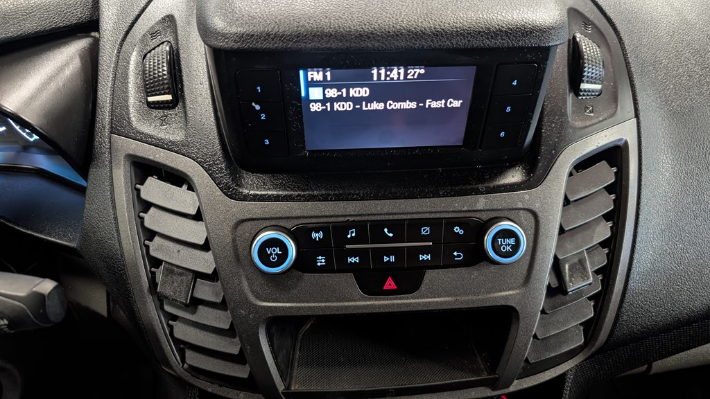 Photo 13 of this FORD TRANSIT CONNECT