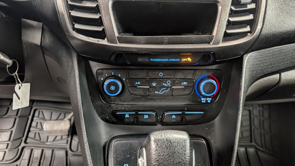 Photo 14 of this FORD TRANSIT CONNECT