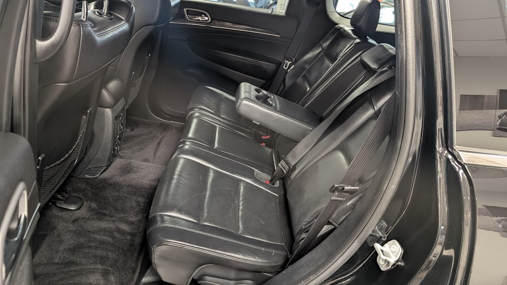 Photo 21 of this JEEP GRAND CHEROKEE