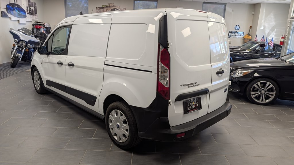 Photo 3 of this FORD TRANSIT CONNECT