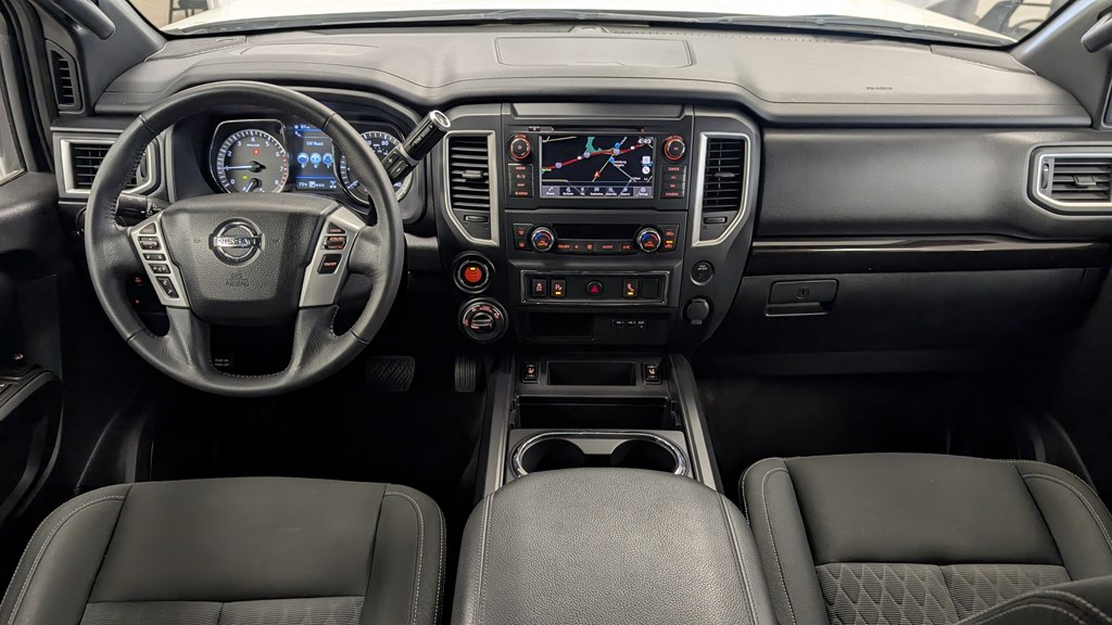 Photo 9 of this NISSAN TITAN