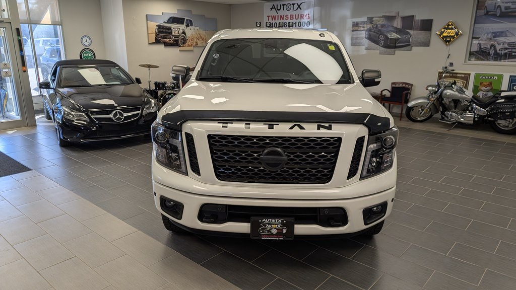 Photo 6 of this NISSAN TITAN