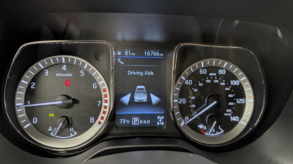 Photo 10 of this NISSAN TITAN