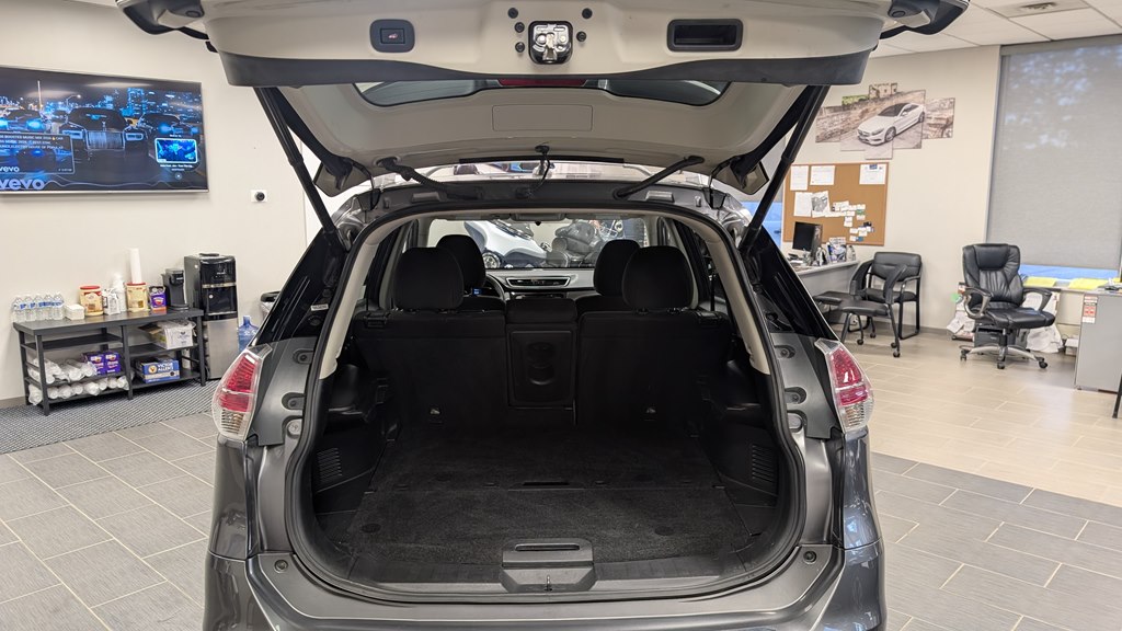 Photo 27 of this NISSAN ROGUE