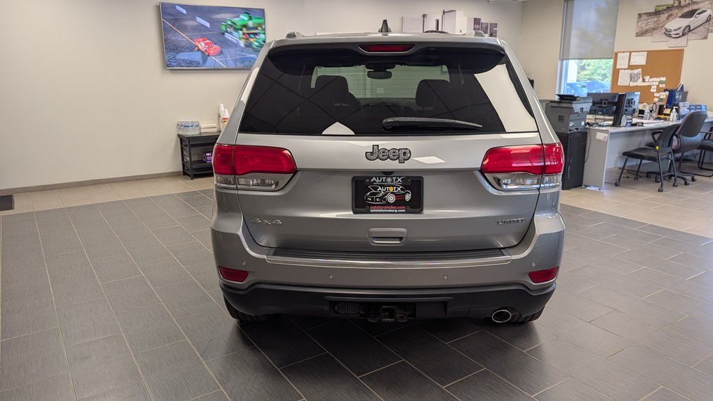 Photo 5 of this JEEP GRAND CHEROKEE