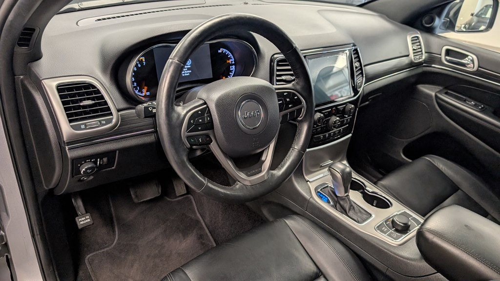 Photo 17 of this JEEP GRAND CHEROKEE