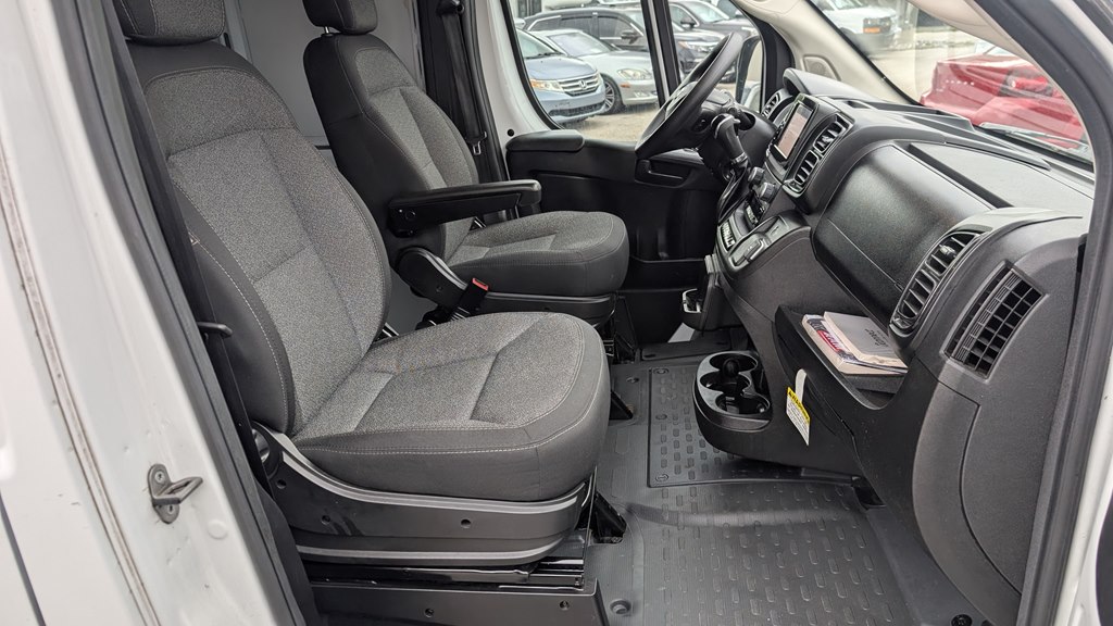 Photo 18 of this RAM PROMASTER