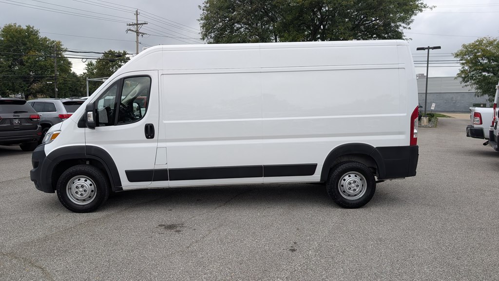 Photo 7 of this RAM PROMASTER