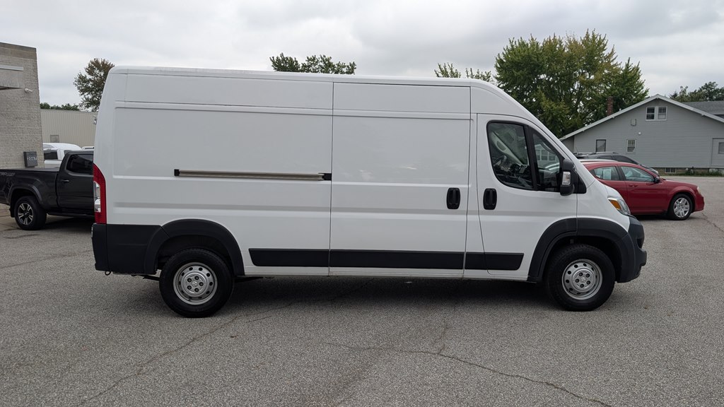 Photo 8 of this RAM PROMASTER