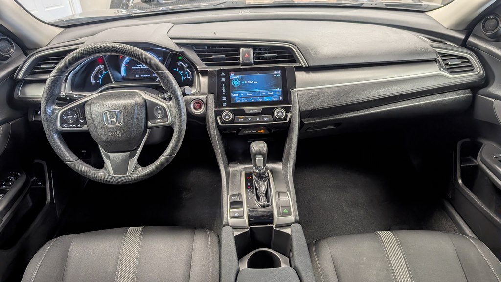 Photo 9 of this HONDA CIVIC