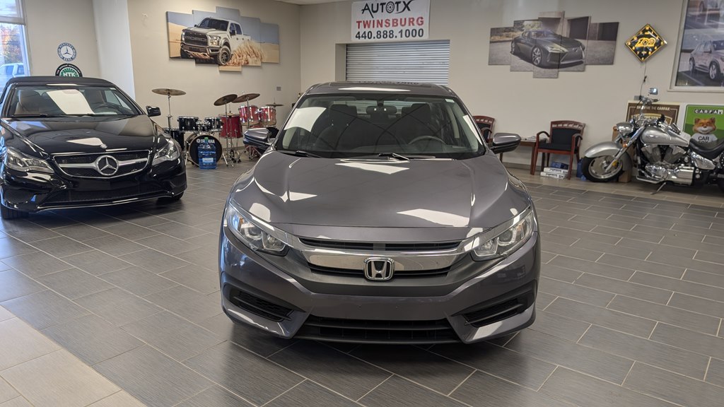 Photo 6 of this HONDA CIVIC